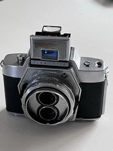 Agfa Flexilette 35mm TLR Twin Lens Reflex Camera Exc Mech & Optical Condition - Picture 1 of 14