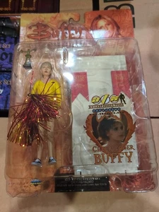 Figurina Diamond Select Buffy The Vampire Slayer Cheerleader Buffy 5" nuova 2006 - Foto 1 di 2