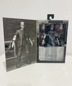 Figura de acción Ultimate Frankenstein's Monster (B&W) escala 7" Universal Monsters - Imagen 1 de 10