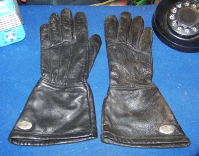 Harley Davidson Ladies Size Small Black Leather Gloves - Image 1 of 2