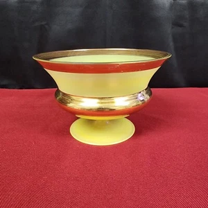 Vintage Art Deco Footed Compote Bowl Centerpiece Yellow with Gold Rim - Picture 1 of 10
