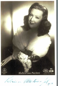 Valerie von Martens   * Original Unterschrift auf- FBZ- Karte Nr. 1296 c