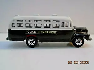 Tomica. Vintage #6 Isuzu Bonnet Bus, Police Dept. exc. - Picture 1 of 7