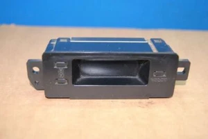 Mazda B2500 UF Display Display Watch Digital Clock - Picture 1 of 3