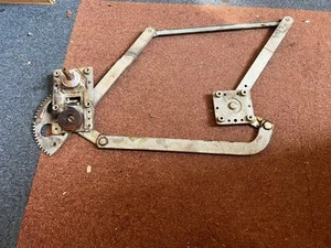 MGB Roadster Early Pull Handle Door Window Regulator Mechanism Uk Drivers Side - Picture 1 of 6