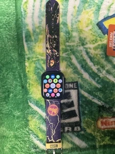 Apple Watch Series 9 45MM GPS only with marvel Thor band - Zdjęcie 1 z 5