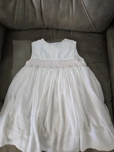 Little Girls Size 2 Smocked Dress White W/ Pink Floral Sarah Louise England - Picture 1 of 10