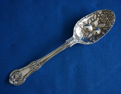 WILLIAM EATON London 1833 prata esterlina colher de servir amora - 7 1/4" - Imagem 1 de 4