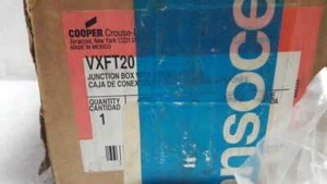 Cooper Crouse Hinds VXFT20 Junction Outlet Box  - Picture 1 of 5