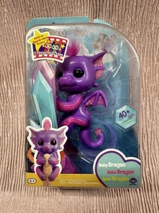 WowWee Fingerlinge 5 Zoll lila rosa Baby Drache Kaylin interaktives Haustierspielzeug - Bild 1 von 7