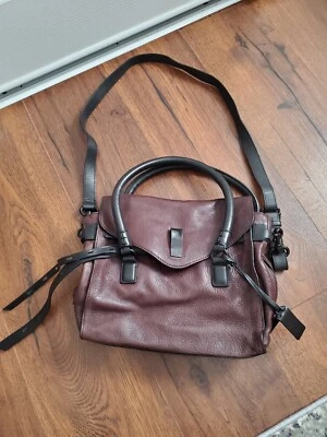 Joy Gryson Black/Brown Leather Classic Adjustable Shoulder/Handle Purse Backpack Foto 1 de 4