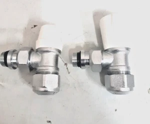 VALVOLA E DETENTORE 3/8" x 12 RAME SQUADRA HABITAT - Foto 1 di 1