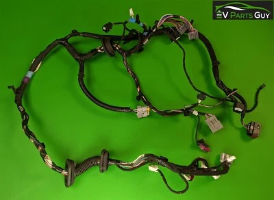 Tesla Model S 2012-2013 FRONT DOOR HARNESS - LEFT, DRIVERS - 1004419-00-G - Image 1 of 4