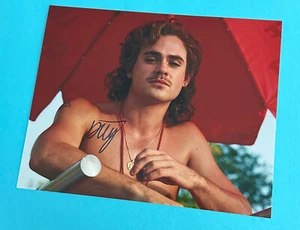 Dacre Montgomery   -  Stranger Things  - signed, original Autogramm !!! - Bild 1 von 1