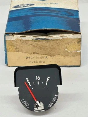 Nuevo de Lote Antiguo Ford D4GY-9305-A Medidor de Combustible - 1974–76 Mercury Montego - Medidor de Salpicadero OEM Foto 1 de 4