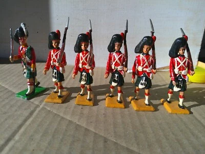 Scruby or similar, British Highlanders, lot of 6, well painted, 54MM lead, DJ - Image 1 of 3