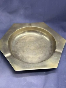 Vintage massiver Messing Aschenbecher Catch All Schmuck Tablett schweres Dekor Korea - Bild 1 von 6