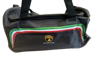 Lamborghini Squadra Corse Sport-Rolltasche – Stil trifft Funktionalität - Bild 1 von 7