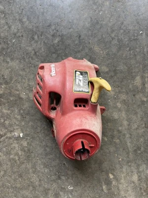 Homelite Trim N Edge Pull Start Cord Cover Parts Trimmer - Image 1 of 4