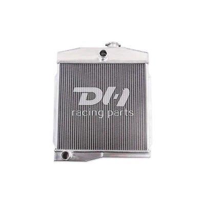 Radiador de alumínio 3 fileiras para Jeep Willys/1959-1971 Jeep CJ3 CJ5 CJ6 2.2-3.7L 1955-1958 - Imagem 1 de 4