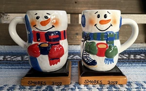 ✅Set 2 Christmas Ceramic Smores Mugs 2007 Marshmallow Snowman Left Right Hand #1 - Picture 1 of 8