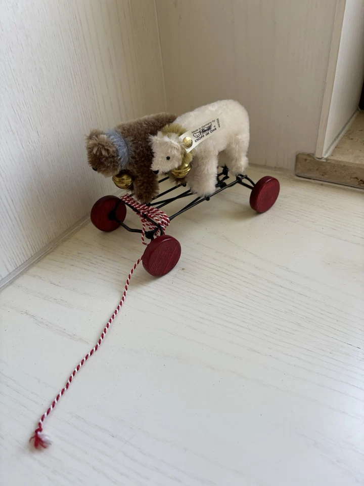 Steiff Teddybären auf Rädern zum Nachziehen, Mohair hell und dunkel - Bild 1 von 1