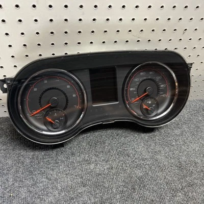 Cuadro de instrumentos velocímetro Dodge Charger 140 MPH 2011-2014 FABRICANTE DE EQUIPOS ORIGINALES Foto 1 de 4