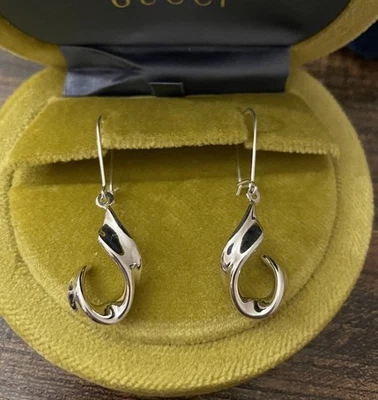 Brincos pendentes de ouro branco 14k designer Carla 1,73” - Imagem 1 de 4