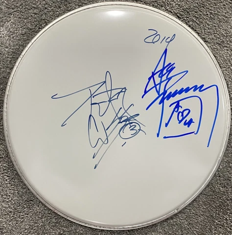 KISS Signed Drumhead Ace Frehley Signed Drum Peter Criss Signed Drum Photo Proof Cover