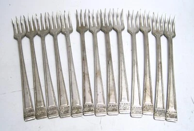 13 посеребренных коктейльных вилок столовые приборы столовое серебро Edgewood от Wallace - Изображение 1 из 3
