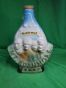 Jim Beam Mount Rushmore Black Hills whiskey decanter Empty Good Condition - Picture 1 of 6