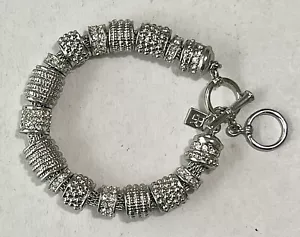 Bananenrepublik silberfarbenes Netz Kipparmband mit Pflasterstein Kristall Schiebeperlen - Bild 1 von 10