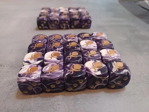 Warhammer 40 Hedonites Of Slaanesh Dice GAMES WORKSHOP *US SELLER*   - Picture 1 of 6