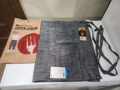 Chef Works Urban Unisex Corvallis Half Bistro Apron Gray AHWXX012- BSL  - Image 1 of 4