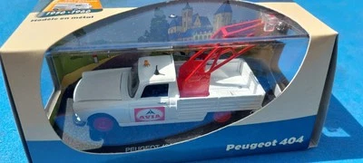 Atlas Eligor - PEUGEOT 404 dépanneuse "AVIA" Blanc 1:43 - Photo 1/3