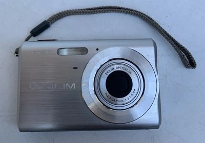 Casio Exilim Camera  EX-Z60 6.0MP Digital Camera Silver w/ Battery No Charger - Image 1 of 4