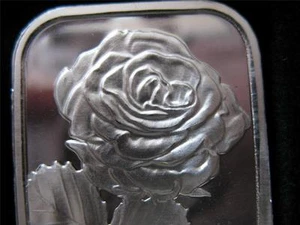 1-OZ REINES SILBER.999 SCHÖNER KUNSTBARREN EINZELNER ROSENSTIEL VALENTINSTAG GESCHENK + GOLD - Bild 1 von 11