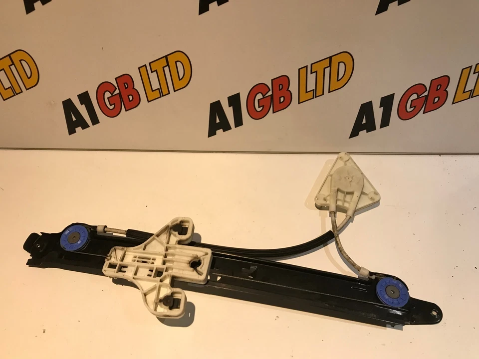 GENUINE 08-14 SEAT ALTEA XL PASSENGER REAR WINDOW REGULATOR 5P0839401 - Image 1 of 1