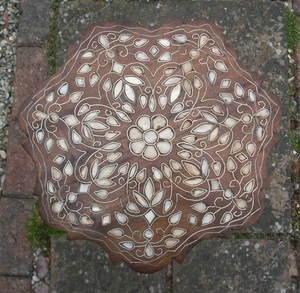 SUPERB  ANTIQUE  ISLAMIC/SYRIAN  WOODEN  INLAID PEDESTAL INLAID  TABLE - Picture 1 of 7