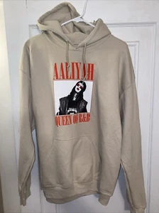 AALIYAH Hoodie Sweatshirt MEN MEDIUM NEW W/TAGS FOREVER 21 Tan R&B Hip Hop Godd - Picture 1 of 5