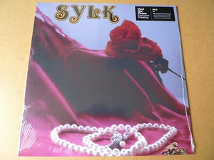 SYLK Sylk LP TWM4 VINYL ME PLEASE MAGENTA/PINK VINYL LIMITED NUMBERED SEALED - Bild 1 von 2