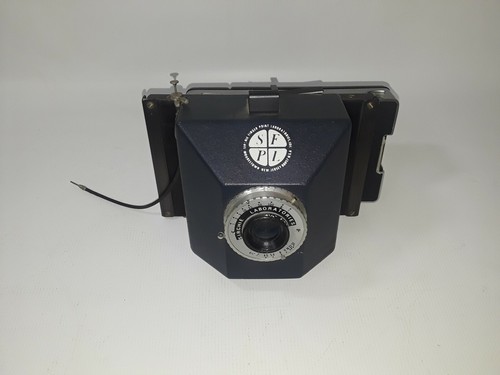 Foto 1 di 9