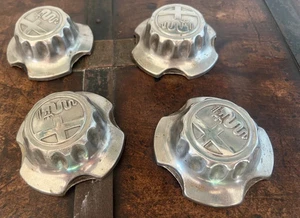 Red Alfa Sud Wheel Cup Sprnt Metal Car Original Hubcaps 4 Pieces - Picture 1 of 6