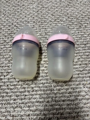 Comotomo Baby Bottle, Pink, 8 fl oz/ 250 ml (2Pack) - Pre Owned - Image 1 of 2