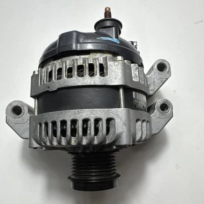 2011 - 2015 Jeep Grand Cherokee 3.6L V6 Alternator OEM USED   P04801779AG - Image 1 of 4