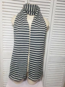 Everlane gestreifte Wollmischung Schals (2) OS RN 139393 Hergestellt in Dongguan China - Bild 1 von 4