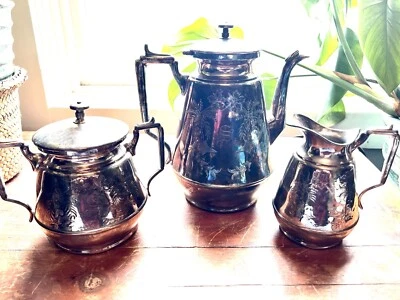 Antiguo lote de platos de plata Meriden B Company de 1800 té café crema Foto 1 de 4