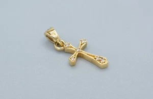 (MA5) 18k Yellow Gold Cross Stone Pendant 0.7 Grams 5/8"x1/4 " - Picture 1 of 4