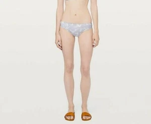 Lululemon Explore The Shore Bottom Size: 10 Color: - Picture 1 of 6