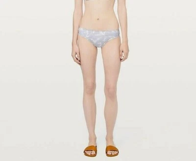 Lululemon Explore The Shore Bottom Size: 10 Color: - Image 1 of 4